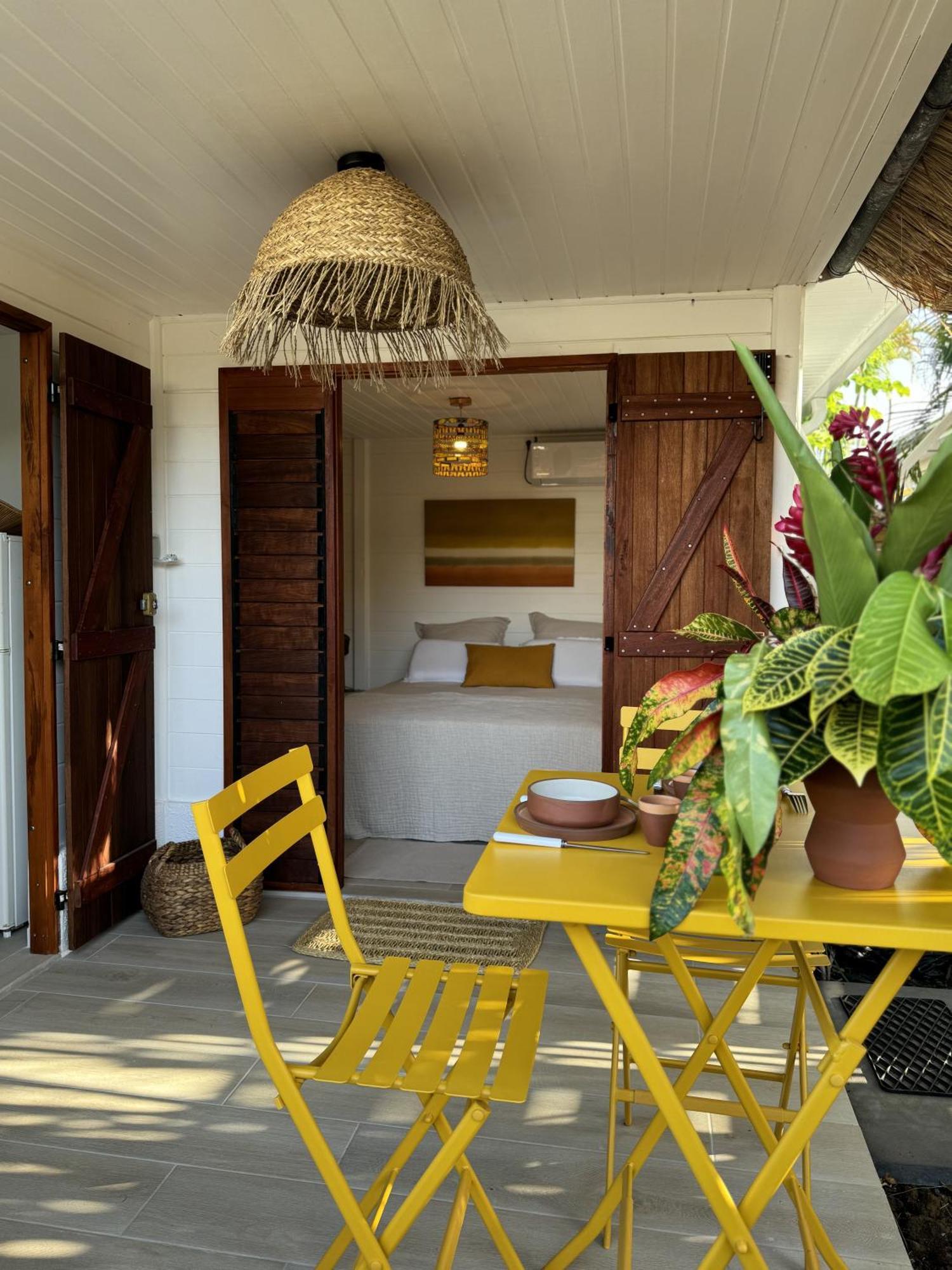 Les Cabanes Cosy A 2 Pas Du Lagon - Charme Et Confort Le Francois Exterior photo